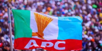 Six Rivers PDP Lawmakers Dump Party for APC, Deepening Political Shake-Up