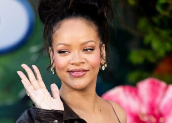Rihanna Los Angeles Home Shooting: Gunfire Strikes Mansion While Singer Was Inside